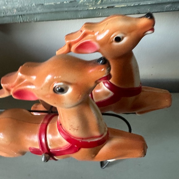 Vintage empire table top blow mold Santa in sleigh with reindeer - Picture 6 of 15